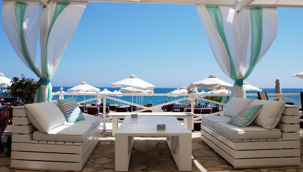 3 Bedroom Apartment Atropos With Communal Pool, Aphrodite Hills Resort Куклия Экстерьер фото